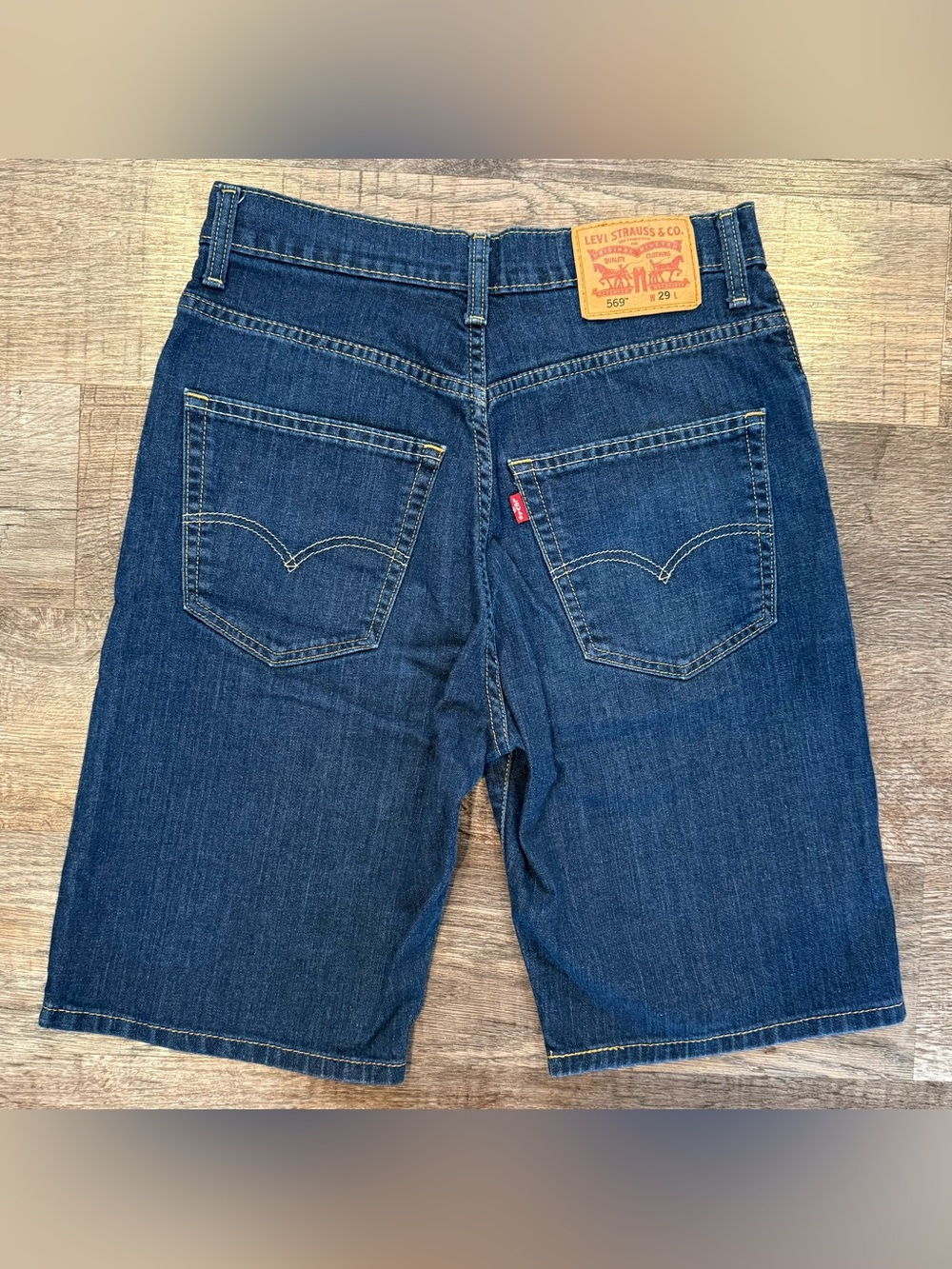Levi ’s 569 Dark Blue Wash Men’s Denim Shorts 29 Waist Summer Vacation Y2K Jorts